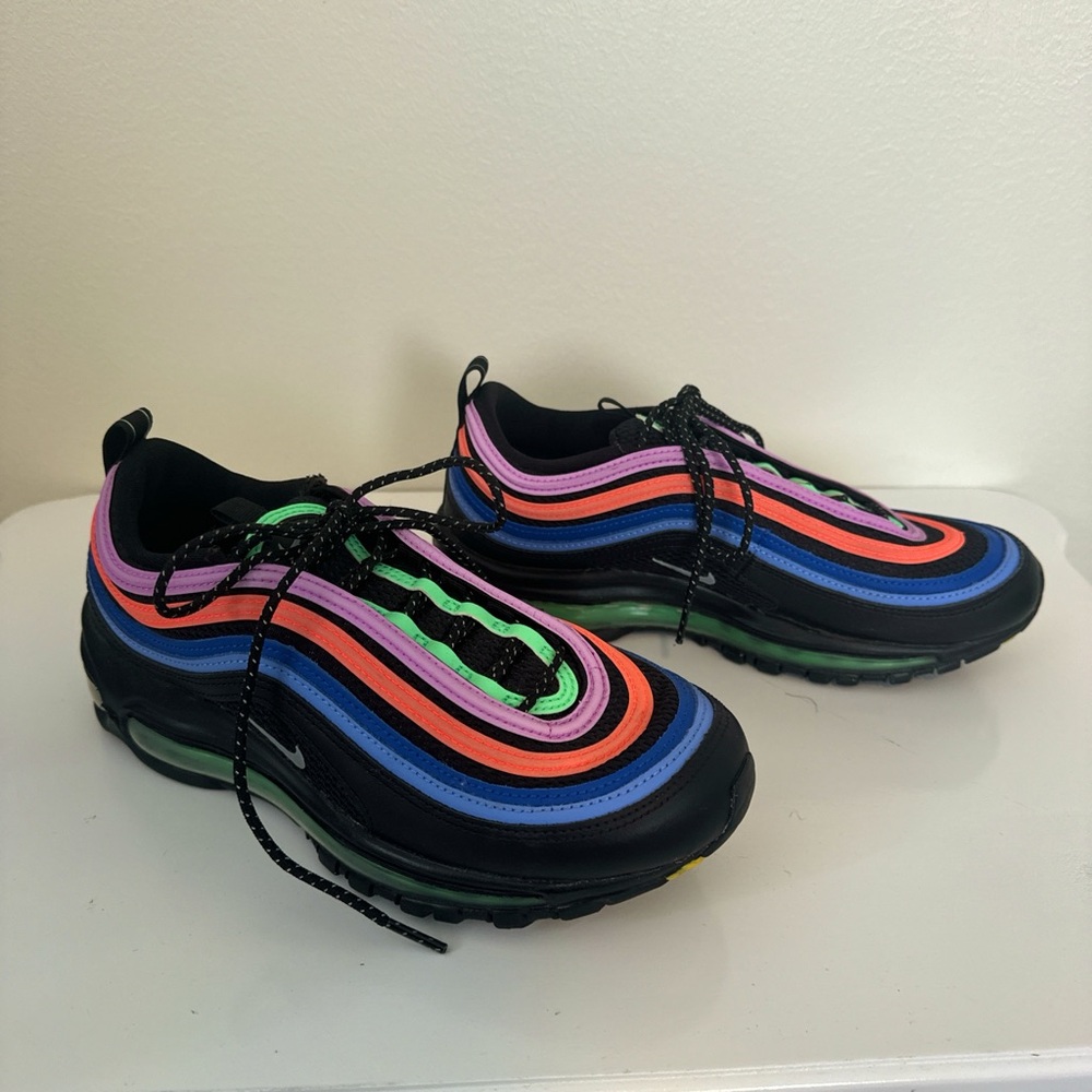 Nike airmax 97 women’s multicolor size 8